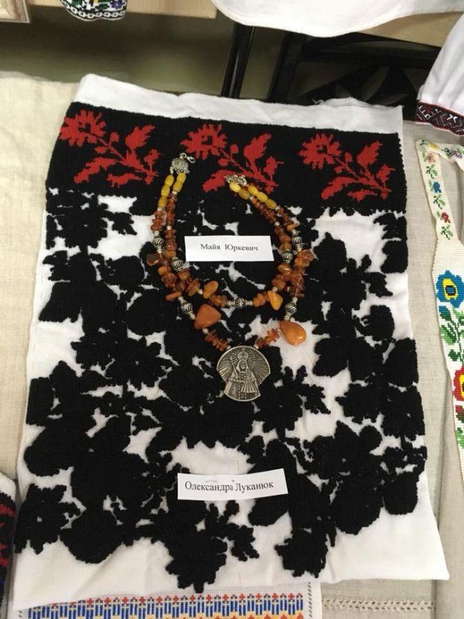 Закохані в борщівську вишивку, фото №9 на сайті 20minut.ua