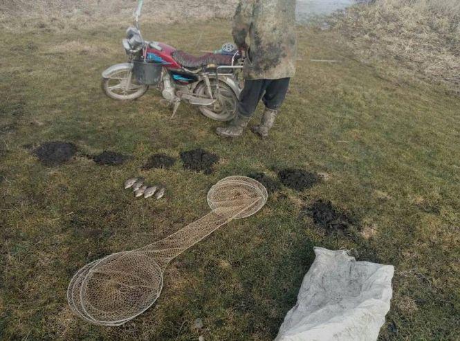 Хмельничани незаконно наловили 52 кілограми риби. Їм загрожує штраф, фото №1 на сайті vsim.ua