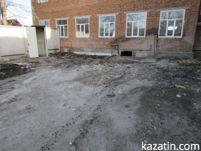 Біля профілакторію заготовляли дрова, фото №3 на сайті 20minut.ua