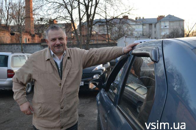 Новини Хмельницького - фото з “Караоке на колесах”: як живе співочий таксист із Хмельницького “Караоке на колесах”: як живе співочий таксист із Хмельницького, фото №4 на сайті vsim.ua