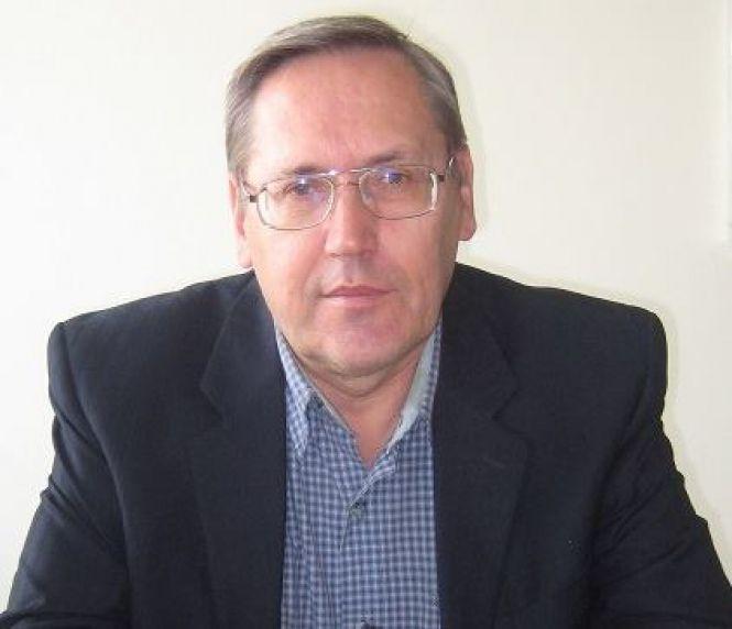 Новини Вінниці - фото з Організаторам шахових турнірів в середині 90-х доводилося виносити із дому деякі речі, щоб нагородити призерів Організаторам шахових турнірів в середині 90-х доводилося виносити із дому деякі речі, щоб нагородити призерів, фото №3 на сайті 20minut.ua