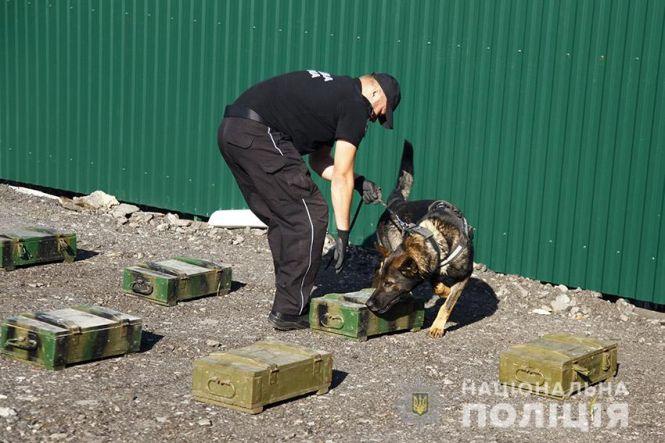 Новини Хмельницького - фото з Шукають наркотики: кінологи з усієї країни з'їхалися до  Хмельницького Шукають наркотики: кінологи з усієї країни з'їхалися до  Хмельницького, фото №2 на сайті vsim.ua