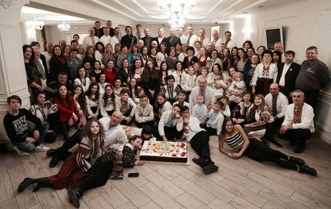Теплі спогади на зустрічі великої родини: товариство "Вертеп" у Тернополі відзначає 30-річчя, фото №1 на сайті 20minut.ua