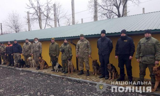 Новини Хмельницького - фото з Шукають наркотики: кінологи з усієї країни з'їхалися до  Хмельницького Шукають наркотики: кінологи з усієї країни з'їхалися до  Хмельницького, фото №1 на сайті vsim.ua
