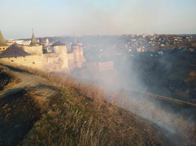 Новини Кам'янця-Подільського - фото з Фотофакт: Вогнеборці Кам’янця рятують довкілля (ОНОВЛЕНО) Фотофакт: Вогнеборці Кам’янця рятують довкілля (ОНОВЛЕНО), фото №3 на сайті 20minut.ua