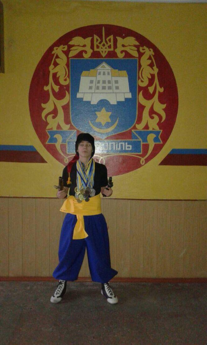 Новини Тернополя - фото з Тернополянин став чемпіоном України із бойового гопака чотири рази Тернополянин став чемпіоном України із бойового гопака чотири рази, фото №1 на сайті 20minut.ua