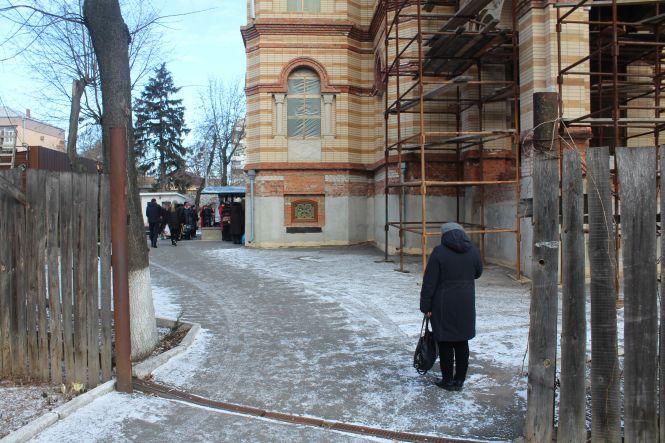 Новини Вінниці - фото з На місці літаків-кінотеатрів тепер церкви та пустирі. Вінниця, яка є тільки на фото На місці літаків-кінотеатрів тепер церкви та пустирі. Вінниця, яка є тільки на фото, фото №5 на сайті 20minut.ua