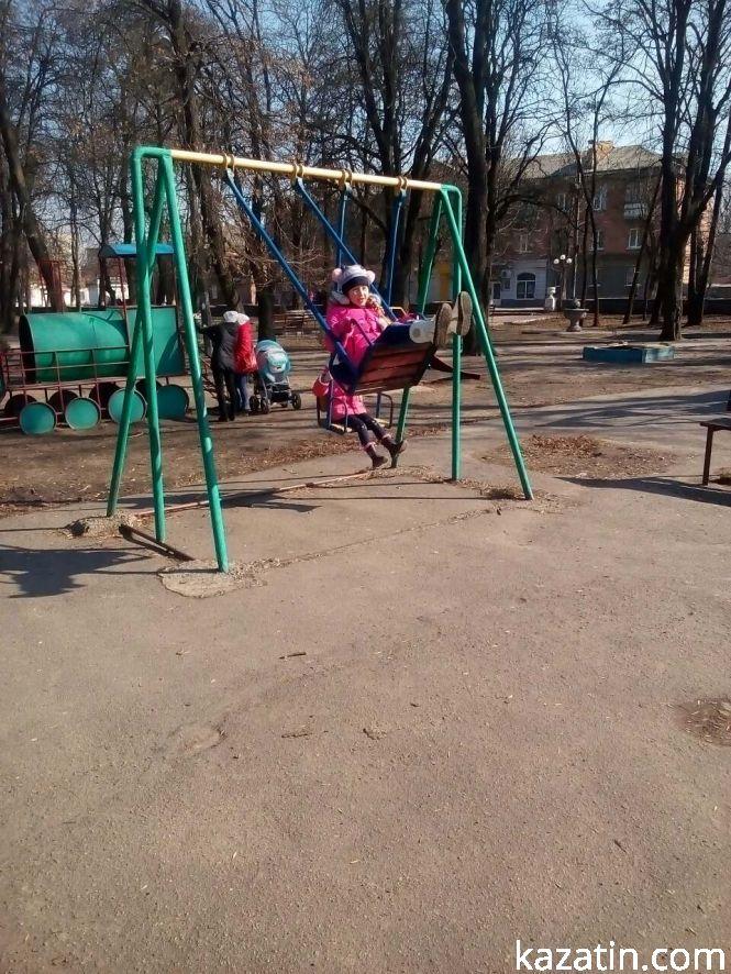 Козятин сьогодні, 3 березня — в парку повно діточок, фото №6 на сайті 20minut.ua