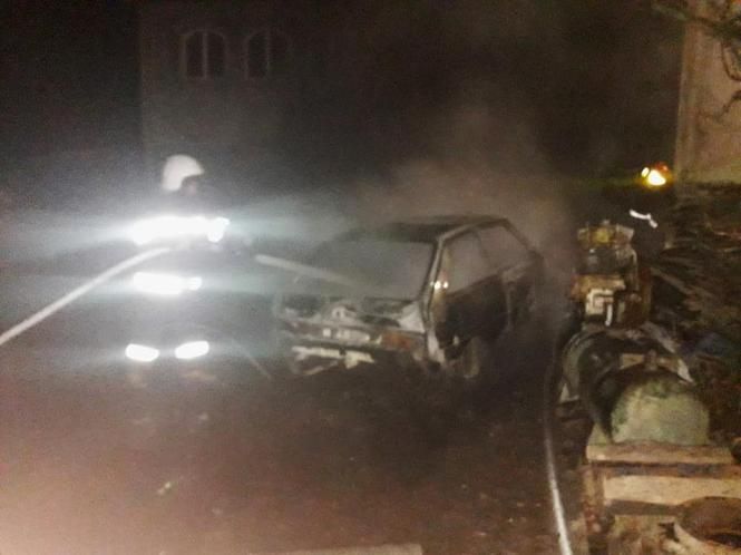 На Кам’янеччині згоріли два авто, фото №2 на сайті 20minut.ua