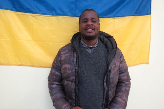 Новини Вінниці - фото з Гравець з Анголи – в призерах вінницької шахової «Формули-1» Гравець з Анголи – в призерах вінницької шахової «Формули-1», фото №1 на сайті 20minut.ua