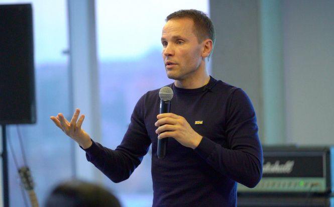 Новини Вінниці - фото з Дерев'янко у Вінниці підтримав автопробіг за доступні авто (Прес-служба Юрія Дерев’янка) Дерев'янко у Вінниці підтримав автопробіг за доступні авто (Прес-служба Юрія Дерев’янка), фото №4 на сайті 20minut.ua