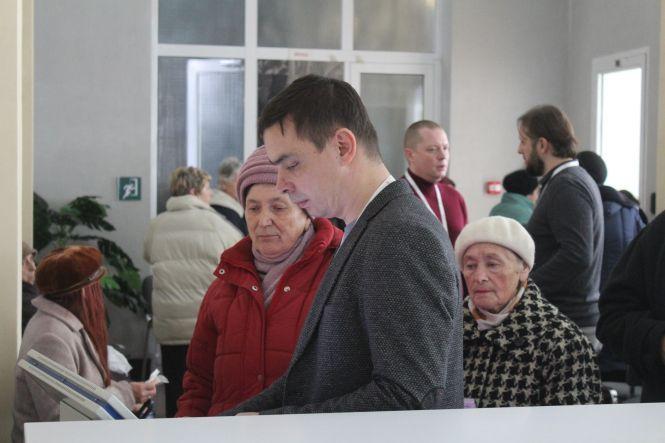 Новини Вінниці - фото з Пенсіонерам почали оформлювати е-квитки. А коли іншим? Пенсіонерам почали оформлювати е-квитки. А коли іншим?, фото №3 на сайті 20minut.ua