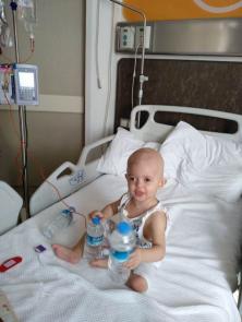 “Місце щасливих дітей”. Як вінничани збирають гроші на порятунок Мілані Монастирській, фото №1 на сайті 20minut.ua