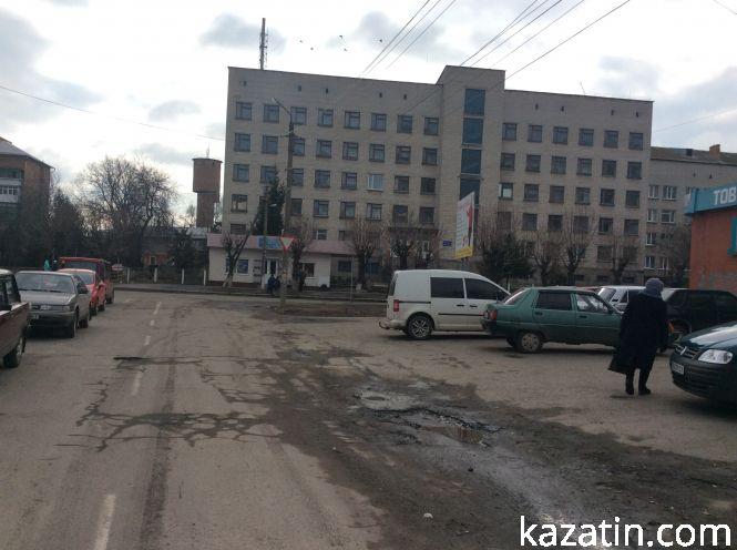 Краєвиди міста 6 березня — "сірий" благоустрій, фото №1 на сайті 20minut.ua