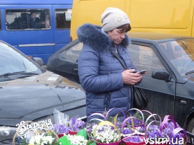 Новини Хмельницького - фото з Біля “Либідь Плази” запрацював квітковий ярмарок: що і за скільки продають Біля “Либідь Плази” запрацював квітковий ярмарок: що і за скільки продають, фото №12 на сайті vsim.ua