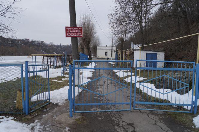 Новини Вінниці - фото з Церква-бункер та «вмерзлий» корабель: Південний Буг від Староміського мосту до Ющенка Церква-бункер та «вмерзлий» корабель: Південний Буг від Староміського мосту до Ющенка, фото №11 на сайті 20minut.ua