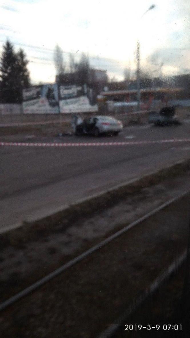 ДТП біля «Грошу»: водій «Інфініті» врізався у «Чері». Є постраждалі (ОНОВЛЕНО), фото №8 на сайті 20minut.ua