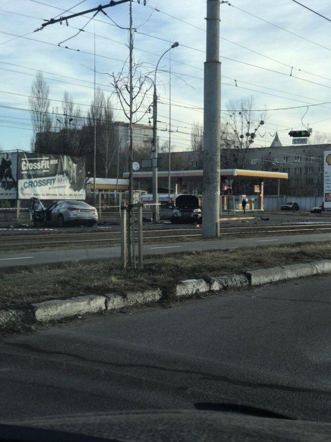 ДТП біля «Грошу»: водій «Інфініті» врізався у «Чері». Є постраждалі (ОНОВЛЕНО), фото №7 на сайті 20minut.ua