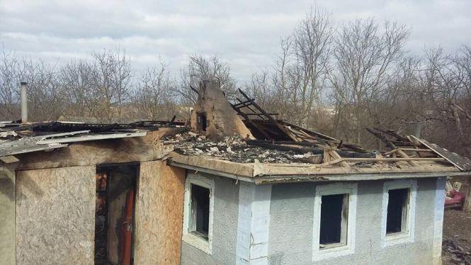 Новини Вінниці - фото з Багатодітна мати з дітьми залишилась на вулиці після пожежі. Допоможіть Багатодітна мати з дітьми залишилась на вулиці після пожежі. Допоможіть, фото №1 на сайті 20minut.ua