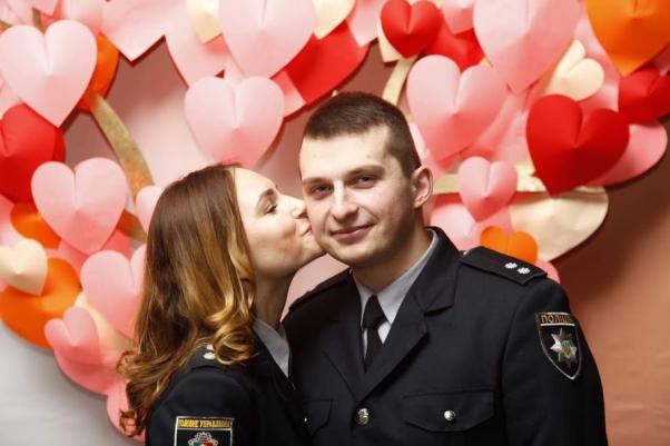 Новини Хмельницького - фото з “Захоплюються навіть правопорушники”: історії хмельницьких красунь у поліцейській формі “Захоплюються навіть правопорушники”: історії хмельницьких красунь у поліцейській формі, фото №16 на сайті vsim.ua