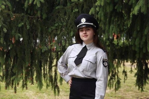 Новини Хмельницького - фото з “Захоплюються навіть правопорушники”: історії хмельницьких красунь у поліцейській формі “Захоплюються навіть правопорушники”: історії хмельницьких красунь у поліцейській формі, фото №9 на сайті vsim.ua