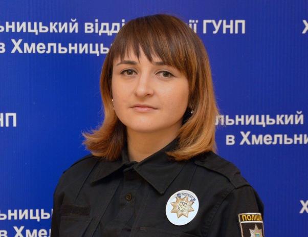 Новини Хмельницького - фото з “Захоплюються навіть правопорушники”: історії хмельницьких красунь у поліцейській формі “Захоплюються навіть правопорушники”: історії хмельницьких красунь у поліцейській формі, фото №1 на сайті vsim.ua