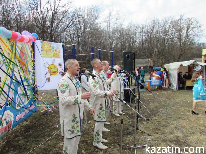 Як у Залізничному святкували Масляну (+ відео), фото №8 на сайті 20minut.ua