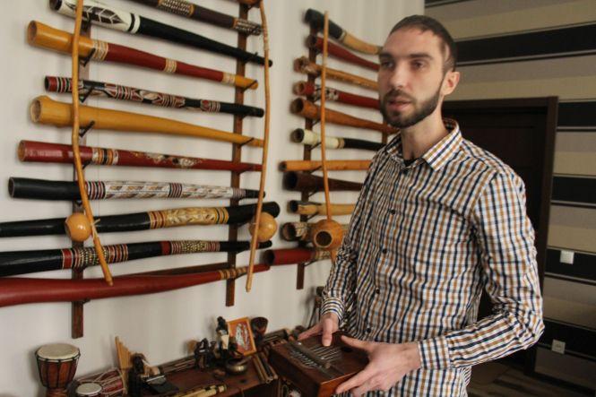 Новини Вінниці - фото з Виготовив 100 діджеріду. Як мелодія аборигенів змінила життя стоматолога з Вінниці (Відео) Виготовив 100 діджеріду. Як мелодія аборигенів змінила життя стоматолога з Вінниці (Відео), фото №10 на сайті 20minut.ua