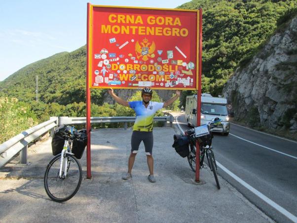 Новини Хмельницького - фото з “Ночували навіть у психушці”: турист із Хмельницького розповів, як об’їхав 20 країн на велосипеді “Ночували навіть у психушці”: турист із Хмельницького розповів, як об’їхав 20 країн на велосипеді, фото №3 на сайті vsim.ua