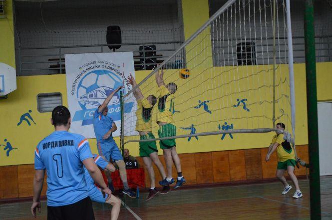 Новини Козятина - фото з Бродецькі волейболіси "вирвали" собі перемогу Бродецькі волейболіси "вирвали" собі перемогу, фото №2 на сайті 20minut.ua