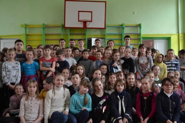 Новини Хмельницького - фото з Кращі баскетболісти Хмельницького влаштували спортивне шоу для учнів НВО №5 Кращі баскетболісти Хмельницького влаштували спортивне шоу для учнів НВО №5, фото №8 на сайті vsim.ua