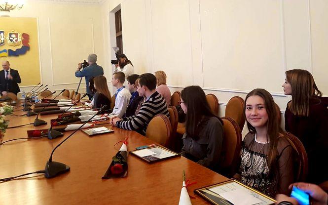 Новини Хмельницького - фото з Персональні стипендії отримають 20 талановитих хмельничан: хто вони