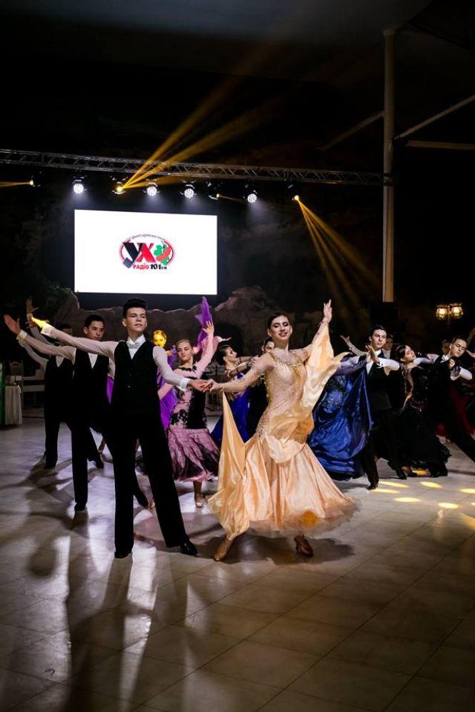 Під час «Віденського балу» зібрали понад 36 000 гривень для онкохворих діток, фото №6 на сайті 20minut.ua