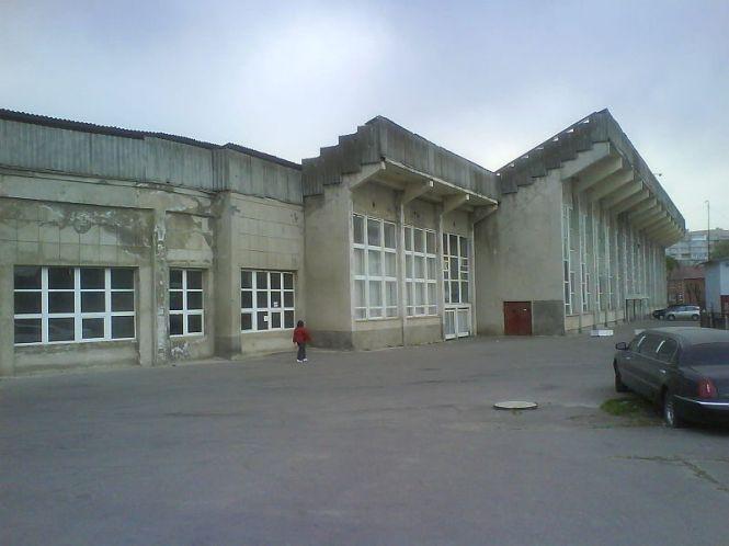 Буде інвестор — буде ремонт. Відповіли на петицію, щодо оновлення центрального стадіону, фото №1 на сайті 20minut.ua