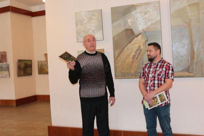 Новини Тернополя - фото з Молодий художник-шульга представив свої настроєві пейзажі тернополянам Молодий художник-шульга представив свої настроєві пейзажі тернополянам, фото №8 на сайті 20minut.ua