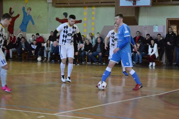 Новини Хмельницького - фото з Спортивний Хмельницький: важливі перемоги “Новатора” та новий чемпіон Преміум-ліги Спортивний Хмельницький: важливі перемоги “Новатора” та новий чемпіон Преміум-ліги, фото №2 на сайті vsim.ua