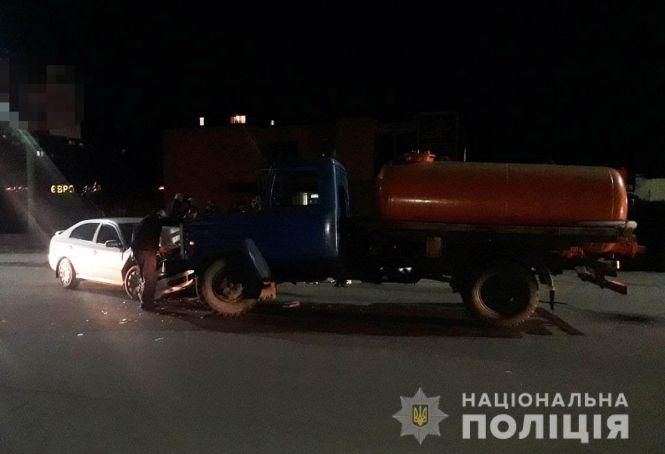 Штраф, розбите авто і позбавлення прав - результат "нетверезого" ДТП у  Малині, фото №1 на сайті 20minut.ua