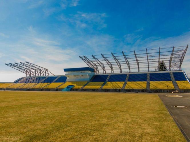 На стадіоні «Полісся» встановили 70% металоконструкцій під накриття, фото №1 на сайті 20minut.ua