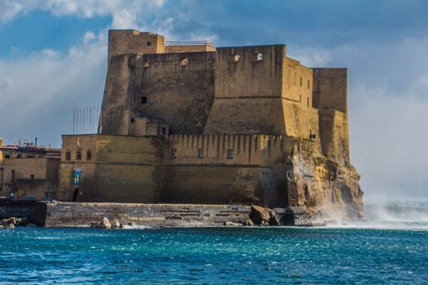 Новини Хмельницького - фото з “Бандитський і брудний, але все ж прекрасний”: пригоди хмельничанина в Неаполі “Бандитський і брудний, але все ж прекрасний”: пригоди хмельничанина в Неаполі, фото №9 на сайті vsim.ua