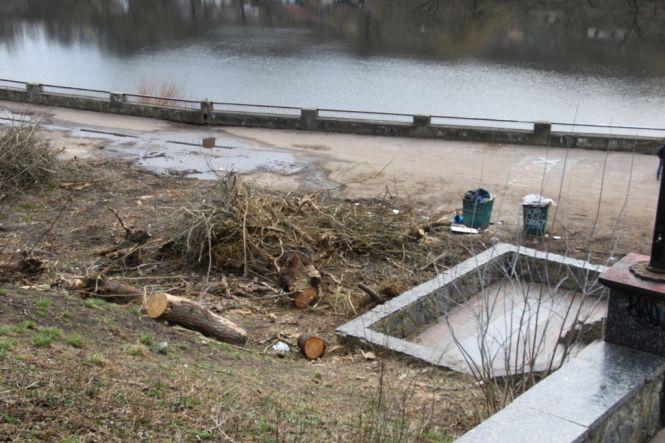 У Житомирі розпочали реконструкцію набережної р. Тетерів, фото №3 на сайті 20minut.ua