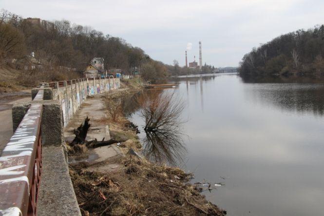 У Житомирі розпочали реконструкцію набережної р. Тетерів, фото №4 на сайті 20minut.ua