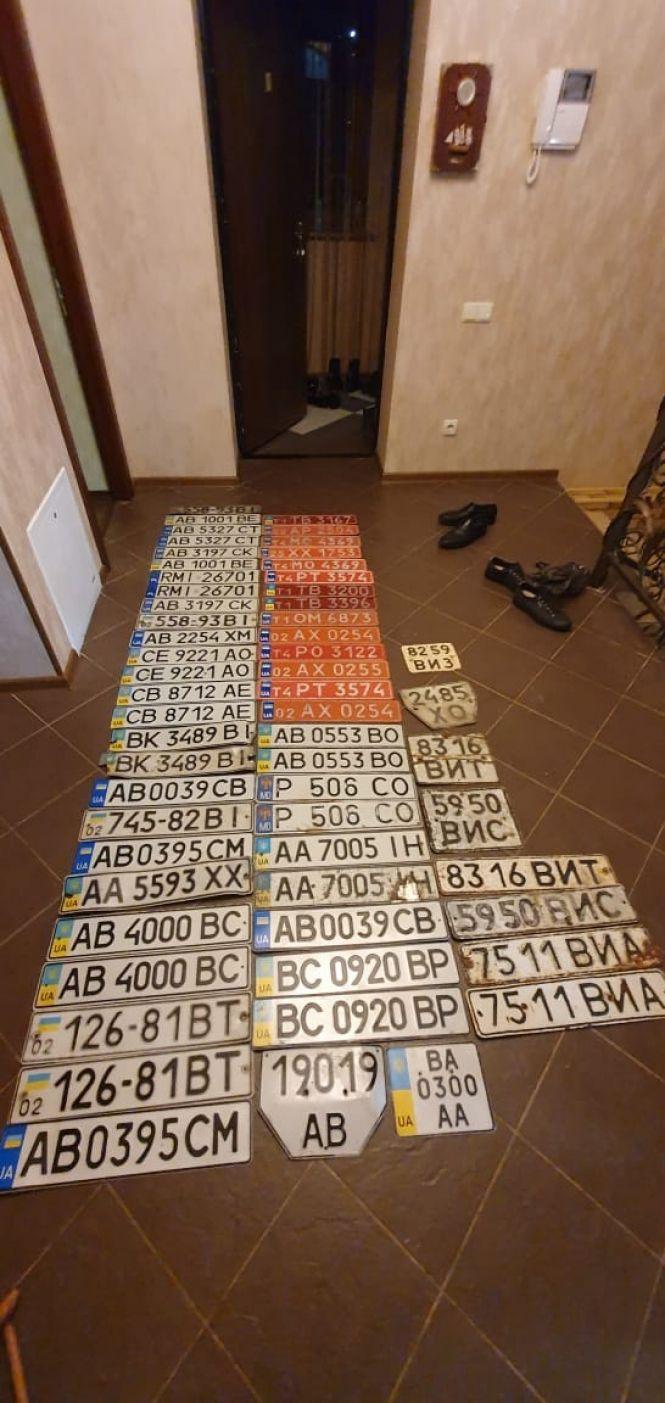 Новини Вінниці - фото з Водійські права за гроші: посередники домовились з керівником сервісного центру МВС Водійські права за гроші: посередники домовились з керівником сервісного центру МВС, фото №2 на сайті 20minut.ua