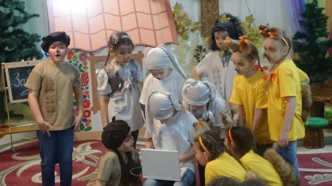 Новини Тернополя - фото з У Тернополі відбулися прем’єри вистав про сирітку Ксеню і пастку для двоголового Орла У Тернополі відбулися прем’єри вистав про сирітку Ксеню і пастку для двоголового Орла, фото №8 на сайті 20minut.ua