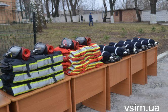 Новини Хмельницького - фото з 10 мільйонів на нове житло: хмельницьким рятувальникам роздали 21 квартиру 10 мільйонів на нове житло: хмельницьким рятувальникам роздали 21 квартиру, фото №20 на сайті vsim.ua