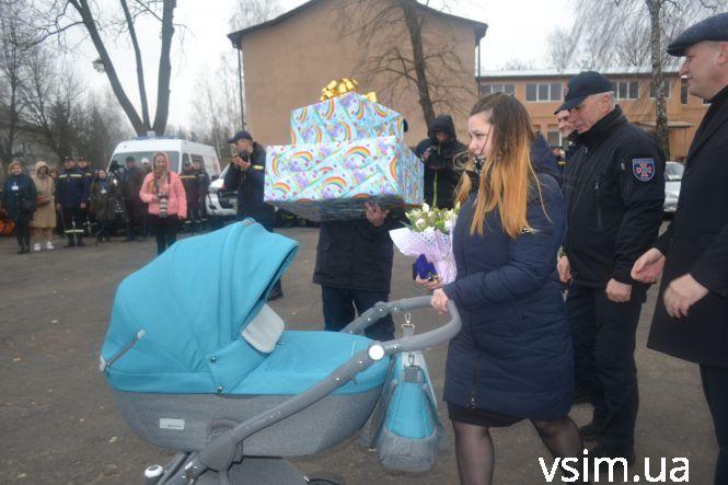 Новини Хмельницького - фото з 10 мільйонів на нове житло: хмельницьким рятувальникам роздали 21 квартиру 10 мільйонів на нове житло: хмельницьким рятувальникам роздали 21 квартиру, фото №6 на сайті vsim.ua