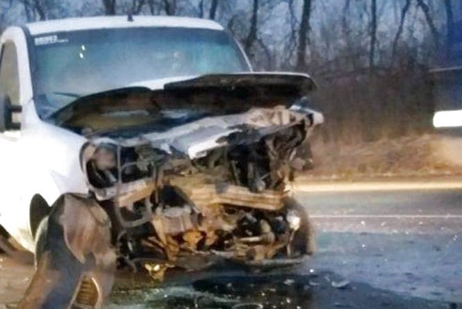 Новини Хмельницького - фото з Внаслідок ДТП неподалік Хмельницького помер 26-річний водій Внаслідок ДТП неподалік Хмельницького помер 26-річний водій, фото №4 на сайті vsim.ua