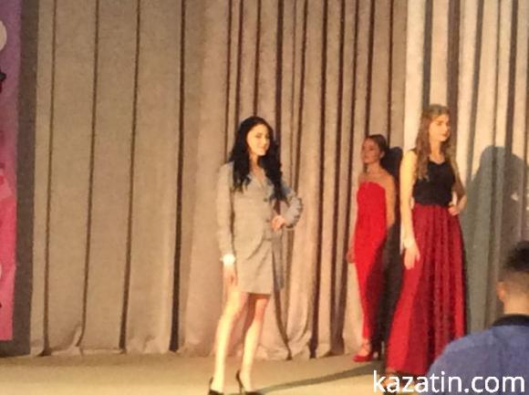 Сьогодні відбувся конкурс краси "Міс Козятин-2019", фото №8 на сайті 20minut.ua