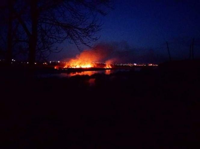 У напрямку Білої видно густий дим та вогонь, фото №3 на сайті 20minut.ua