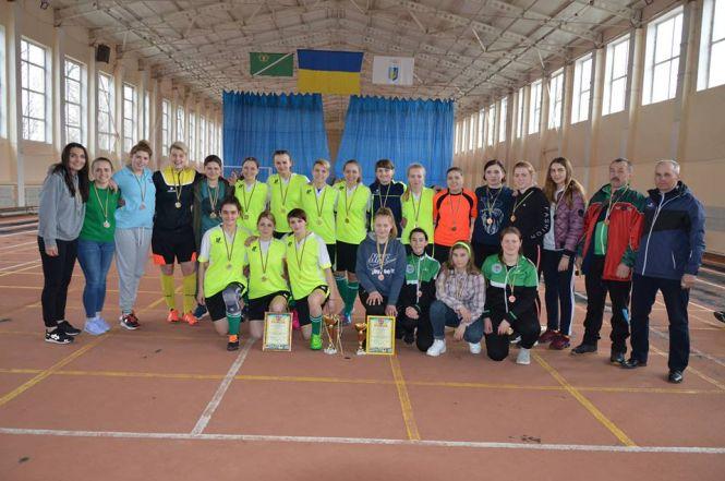 Новини Козятина - фото з Махнівські футзалістки обіграли всіх! Махнівські футзалістки обіграли всіх!, фото №1 на сайті 20minut.ua