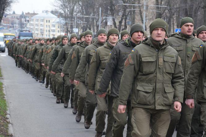 Модні туфельки змінила на берці. Відділенням нацгвардійців командує дівчина, фото №1 на сайті 20minut.ua